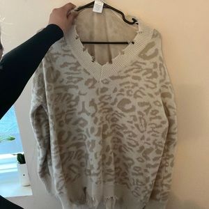 Cream leopard sweatshirt